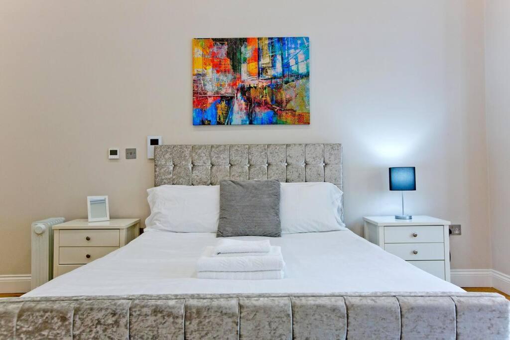 F1 Outstanding 1 Bed Duplex Appartamento *