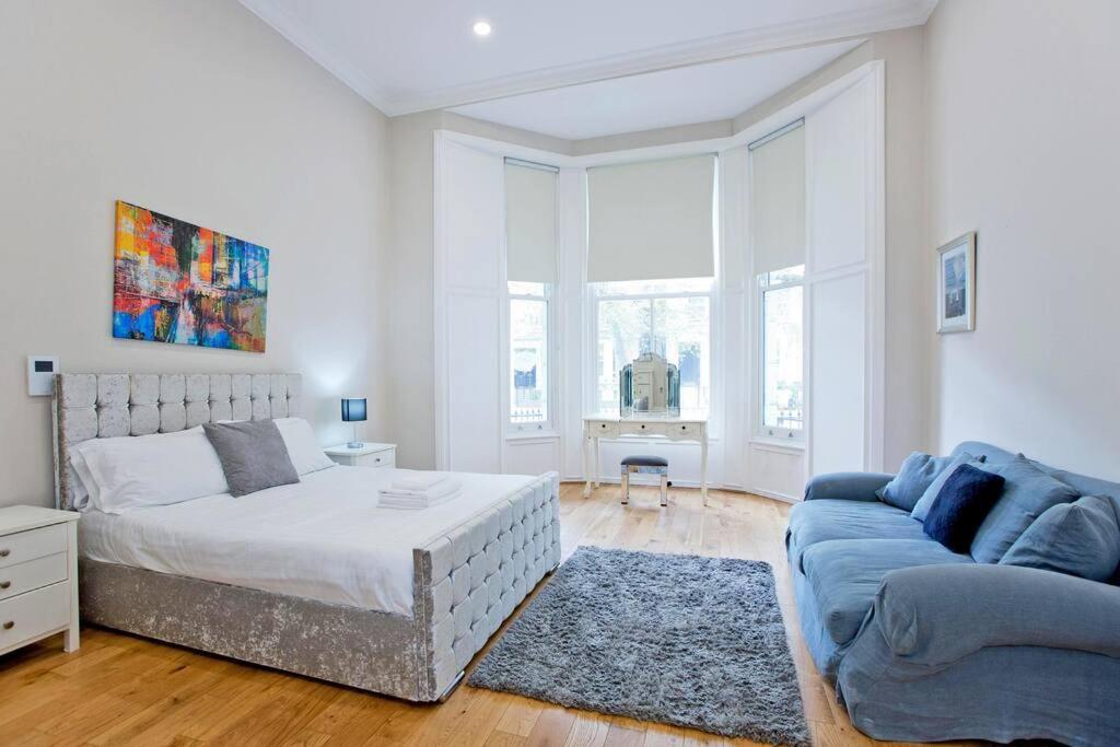 F1 Outstanding 1 Bed Duplex Londra